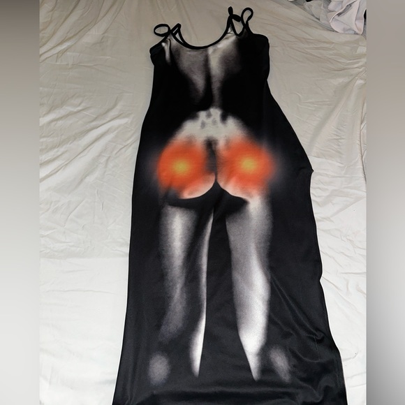 CAPE CLIQUE Euphoria Dress, Body Print Thermal - Picture 4 of 4